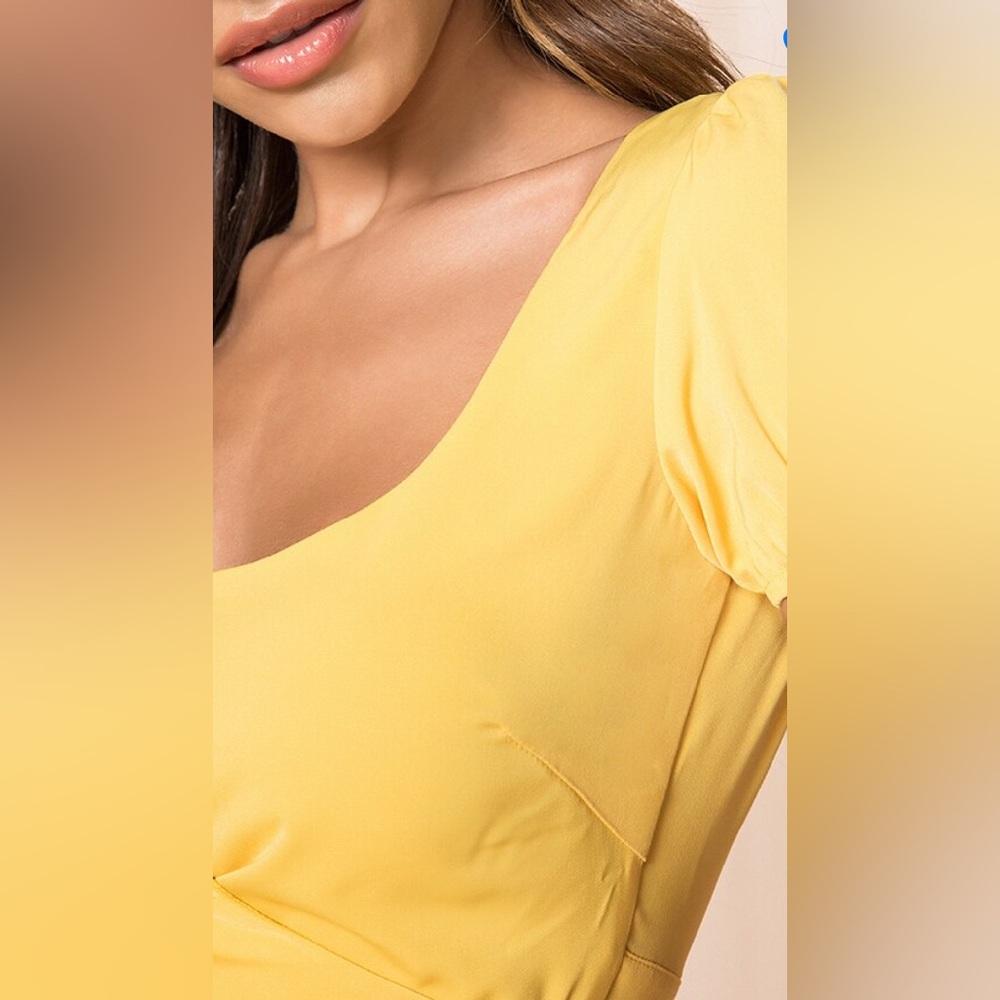 🆕 Superdown Ricky Tie Back Open Back Crop Top - Picture 4 of 9